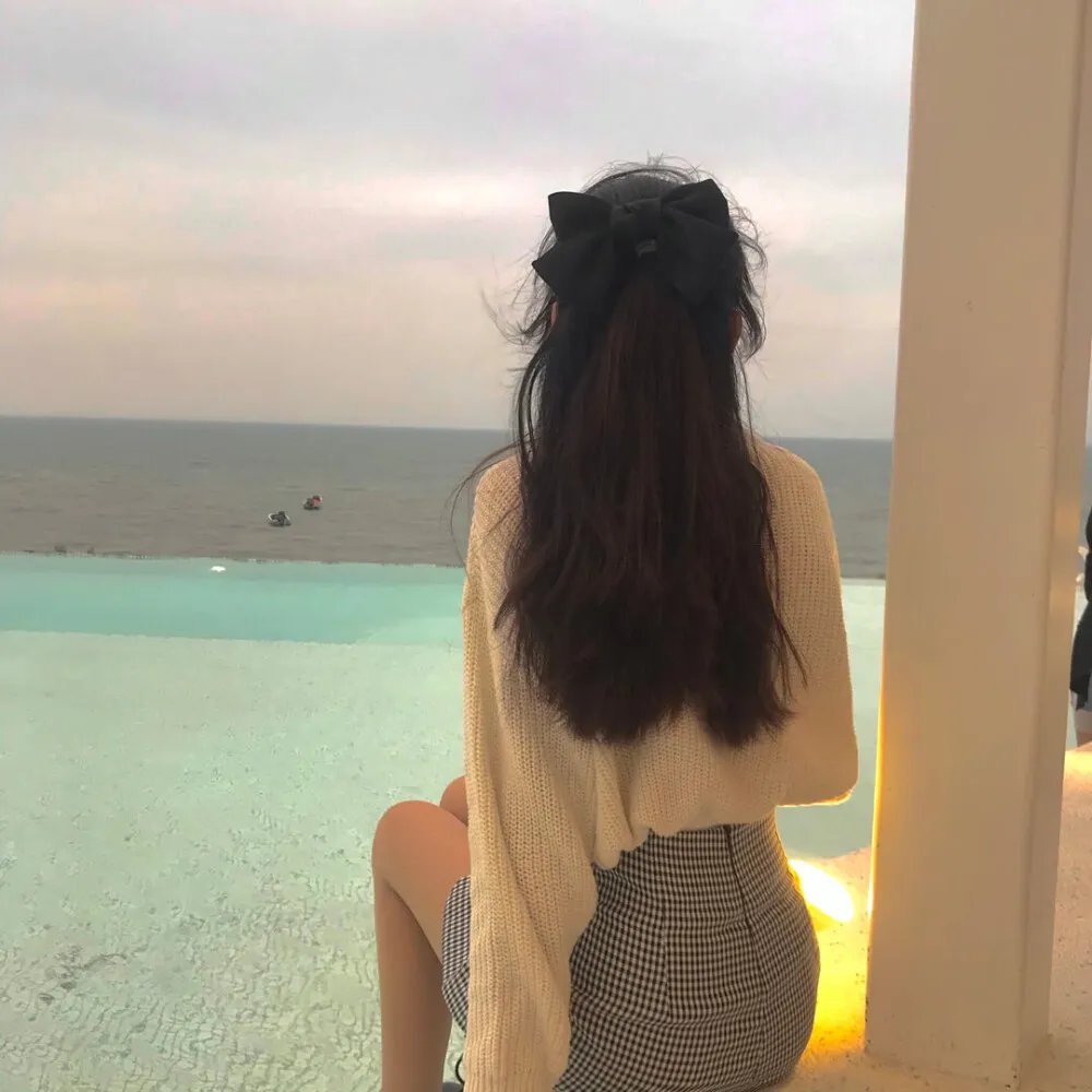凯旋在子夜 封面