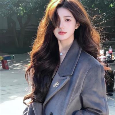 女王的部下 封面